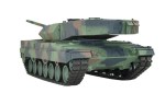 23077 Leopard 2A6 met rook- en geluid- en schietfuncties IR en BB mogelijkheid www.twr-trading.nl 03